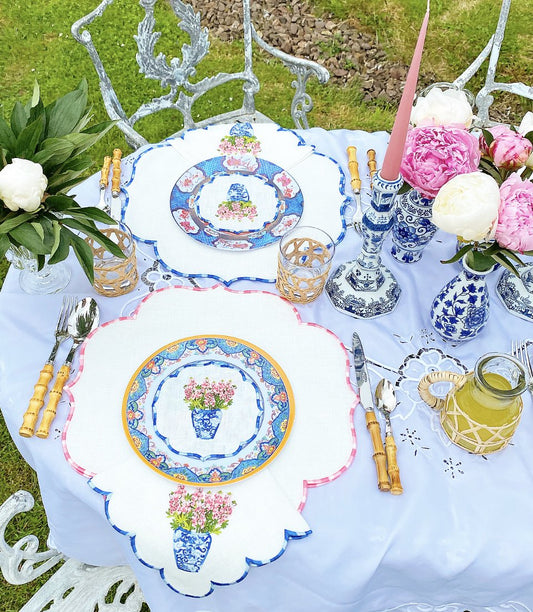 Pink Hyacinth Scalloped Dinner Napkins (Set of 4)