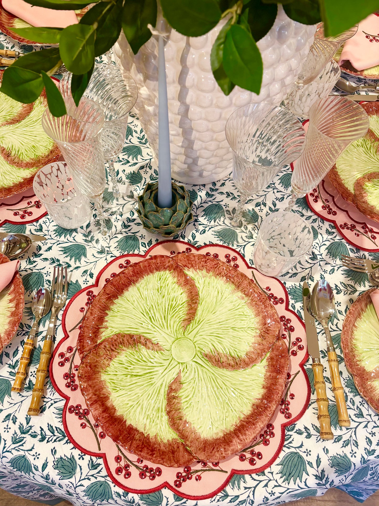 Pink Berry Scalloped Placemat