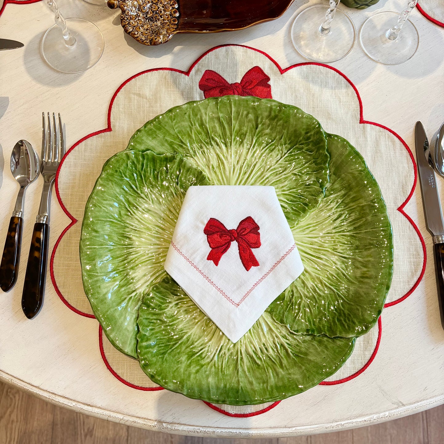 Red Bow Dinner Napkin