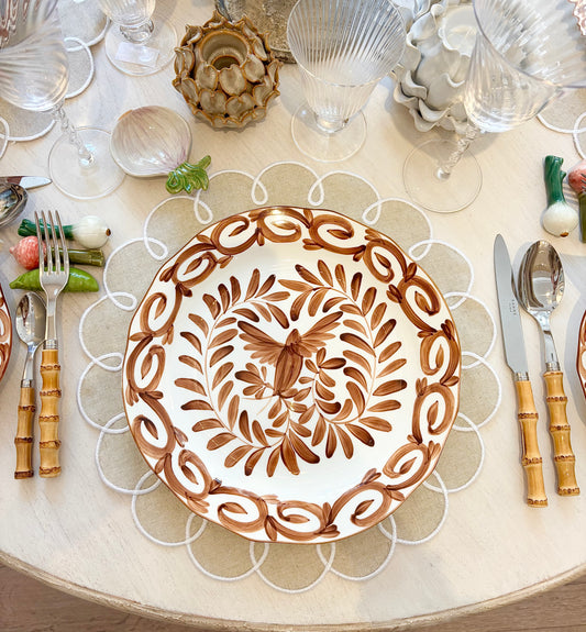 Scalloped Biscuit Placemat