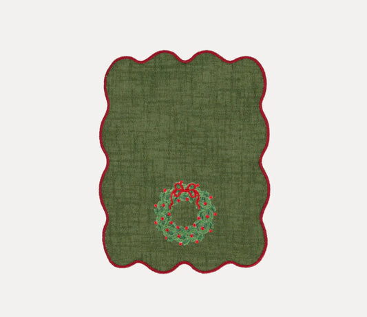 Christmas Wreath Cocktail Napkins (Set of 4)