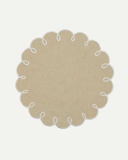 Scalloped Biscuit Placemat
