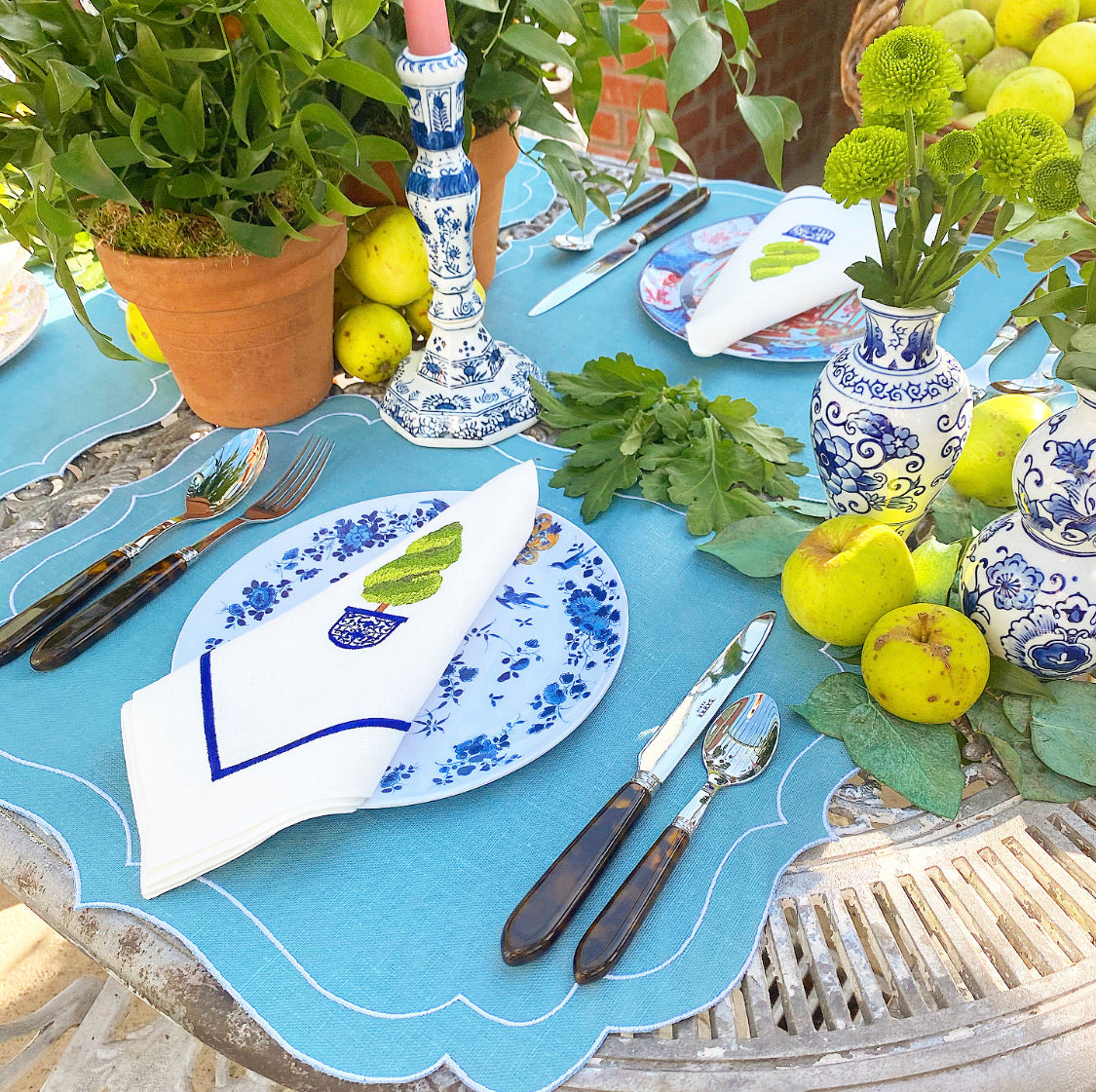 Topiary Tree Dinner Napkin